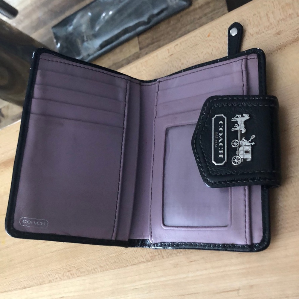 Wallet - Picture 3 of 3